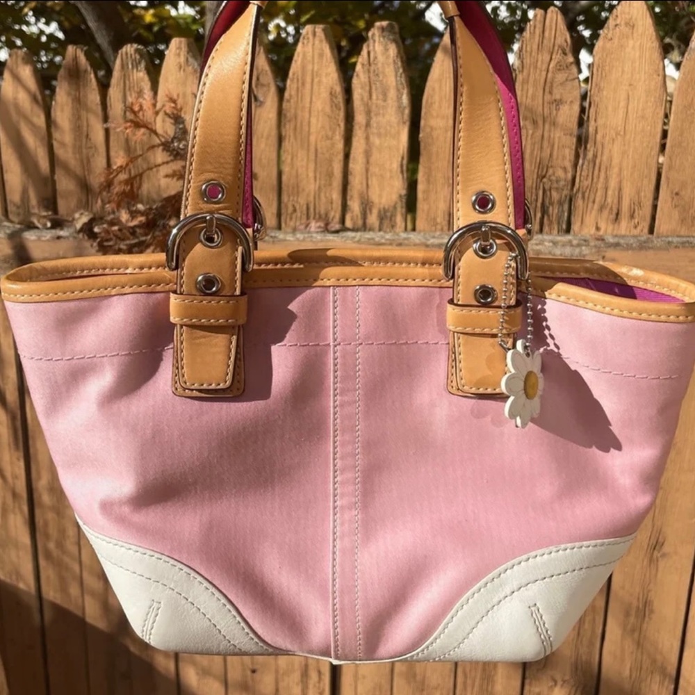 Coach purse 4427